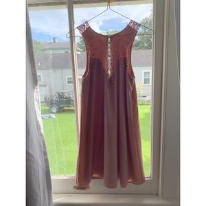 Lulu’s mini rust dress